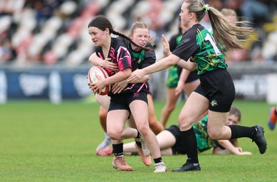 020526 - Belles v Chargers, U18s Girls Plate Final - Belles take on Chargers, green kit, during the U18s Girls Plate Final