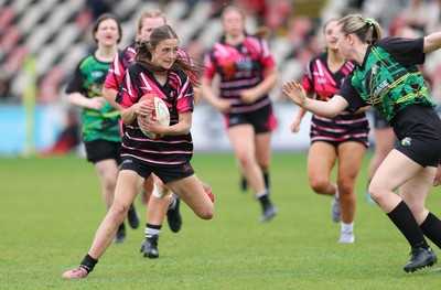 020526 - Belles v Chargers, U18s Girls Plate Final - Belles take on Chargers, green kit, during the U18s Girls Plate Final