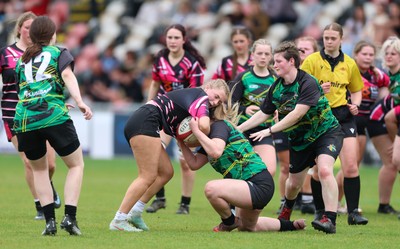 020526 - Belles v Chargers, U18s Girls Plate Final - Belles take on Chargers, green kit, during the U18s Girls Plate Final