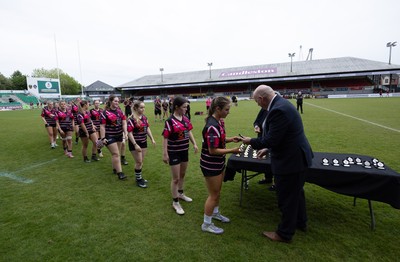 020526 - Belles v Chargers, U18s Girls Plate Final - Players receive the medals