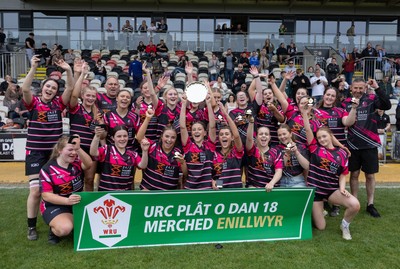 020526 - Belles v Chargers, U18s Girls Plate Final - Belles celebrate after winning the U18s Girl Plate Final