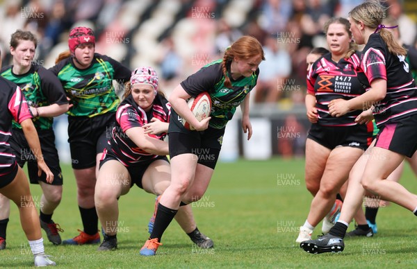 020526 - Belles v Chargers, U18s Girls Plate Final - Belles take on Chargers, green kit, during the U18s Girls Plate Final