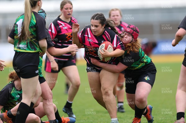 020526 - Belles v Chargers, U18s Girls Plate Final - Belles take on Chargers, green kit, during the U18s Girls Plate Final