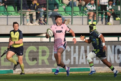 040426 - Benetton Rugby v Cardiff Rugby - EPCR Challenge Cup Round of 16 - Mason Grady of Cardiff 