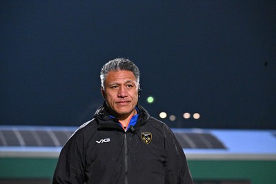 100126 - Benetton Rugby v Dragons RFC - EPCR Challenge Cup - Dragons head coach Filo Tiatia 