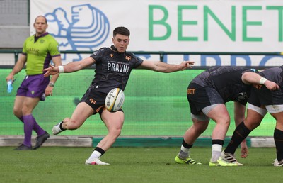 210326 - Benetton Rugby v Ospreys - United Rugby Championship - Reuben Morgan-Williams of Ospreys kicks