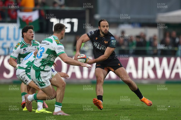 210326 - Benetton Rugby v Ospreys - United Rugby Championship - Evardi Boshoff of Ospreys 