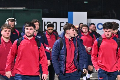 300126 - Benetton Rugby v Scarlets, United Rugby Championship -  Scarlets players arrive for the match