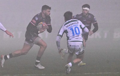 300126 - Benetton Rugby v Scarlets, United Rugby Championship - Tomi Lewis of Scarlets attacks