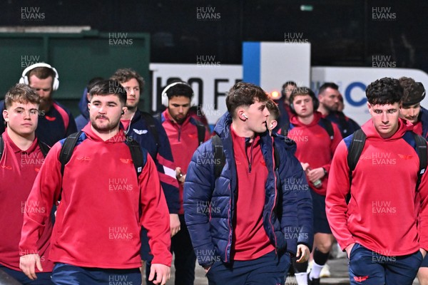 300126 - Benetton Rugby v Scarlets, United Rugby Championship -  Scarlets players arrive for the match