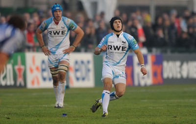 19.11.11 - Benetton Treviso v Ospreys - Heineken Cup - Matthew Morgan of Ospreys watches his penalty kick go over the posts to draw the game. 