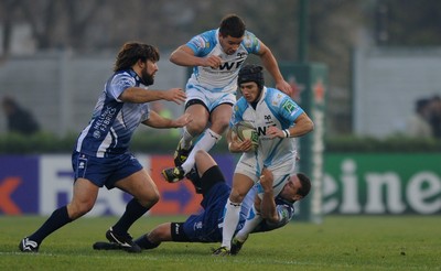 19.11.11 - Benetton Treviso v Ospreys - Heineken Cup - Matthew Morgan of Ospreys is stopped by the Treviso defence. 