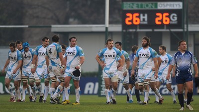 19.11.11 - Benetton Treviso v Ospreys - Heineken Cup - Ospreys players look dejected at the end of the game. 