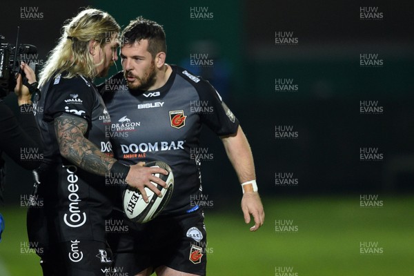 291120 - Benetton v Dragons - Guinness PRO14 - Richard Hibbard and Aaron Jarvis of Dragons