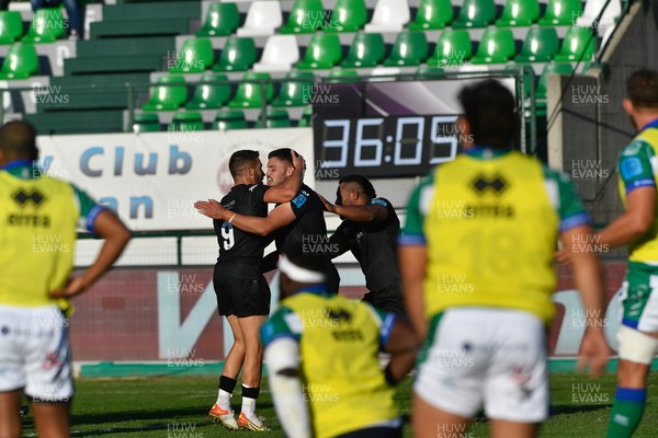 161021 - Benetton v Ospreys - United Rugby Championship - Ethan Roots of Ospreys celebrates scoring a try