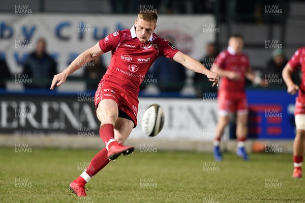 160219 - Benetton Rugby v Scarlets - Guinness PRO14 -  Johnny McNicholl of Scarlets