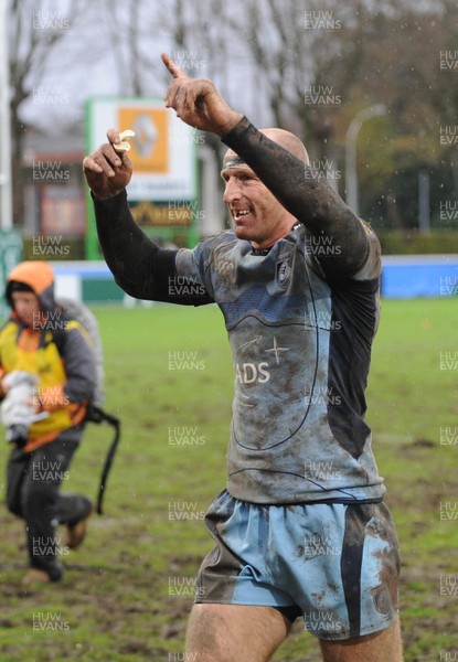 13.12.08 -  Heineken Cup Rugby Biarritz Olympique Pays Basque V Cardiff Blues Blues' Gareth Thomas celebrates at the end of the match 