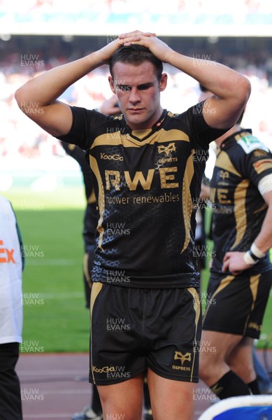 10.04.10 - Biarritz v Ospreys - Heineken Cup Quarter Final - Lee Byrne of Ospreys looks dejected at the end of the game. 