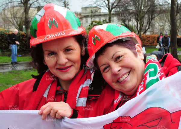 170312- Big Screen Wales v FranceWales fans watch the match on a Big Screen in Cardiff  Civic Centre