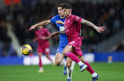 130124 - Birmingham City v Swansea City, EFL Sky Bet Championship - Jamie Paterson of Swansea City takes on Keshi Anderson of Birmingham City