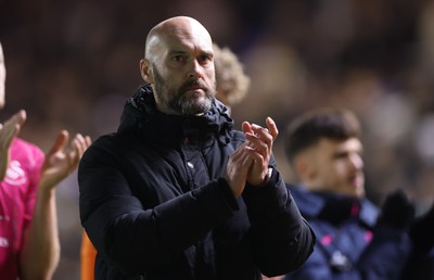 130124 - Birmingham City v Swansea City, EFL Sky Bet Championship - Swansea City head coach Luke Williams applauds the fans at the end of the match