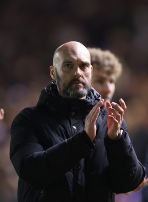 130124 - Birmingham City v Swansea City, EFL Sky Bet Championship - Swansea City head coach Luke Williams applauds the fans at the end of the match