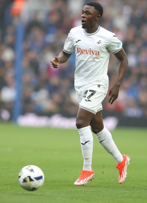 200925 - Birmingham City v Swansea City - Sky Bet Championship - Zeidane Inoussa of Swansea