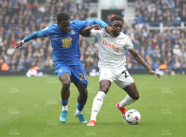 200925 - Birmingham City v Swansea City - Sky Bet Championship - Zeidane Inoussa of Swansea and Bright Osayi-Samuel of Birmingham