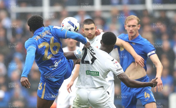 200925 - Birmingham City v Swansea City - Sky Bet Championship - Zeidane Inoussa of Swansea has shirt pulled by Bright Osayi-Samuel of Birmingham