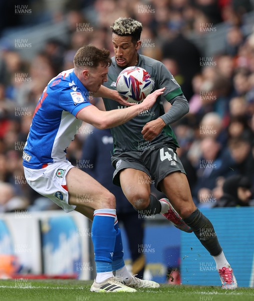 150325 - Blackburn Rovers v Cardiff City - Sky Bet Championship - Callum Robinson of Cardiff and Hayden Carter of Blackburn