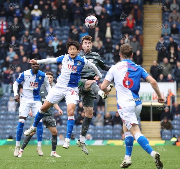 150325 - Blackburn Rovers v Cardiff City - Sky Bet Championship - Calum Chambers of Cardiff and Yuki Ohashi of Blackburn