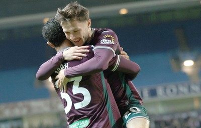 300925 - Blackburn Rovers v Swansea City - Sky Bet Championship - Liam Cullen of Swansea cele on his goal in the 2nd half…cele with Adam Idah of Swansea