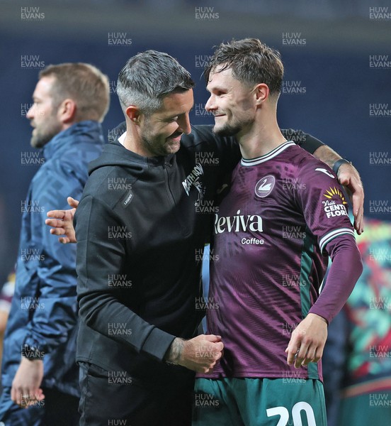 300925 - Blackburn Rovers v Swansea City - Sky Bet Championship - Swansea manager Alan Sheehan and Liam Cullen of Swansea at the end of the match