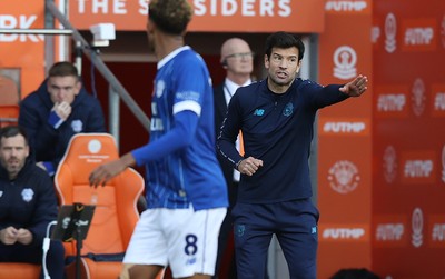 081125 - Blackpool v Cardiff City - Sky Bet League 1 - Manager Brian Barry-Murphy of Cardiff shows agitation 