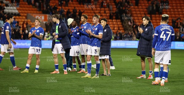 081125 - Blackpool v Cardiff City - Sky Bet League 1 - Payers applaud the travelling fans