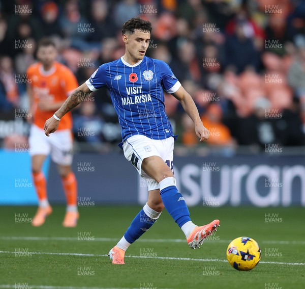 081125 - Blackpool v Cardiff City - Sky Bet League 1 - Alex Robertson of Cardiff