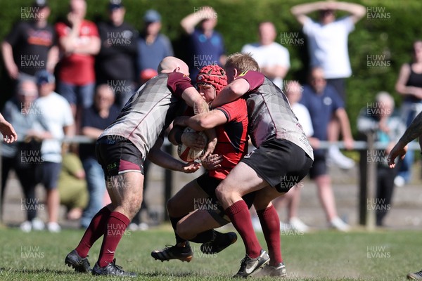 250426 - Blaina v Bedlinog - Admiral National League 1 East - 