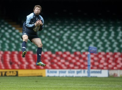 Blues Captains Run 290313