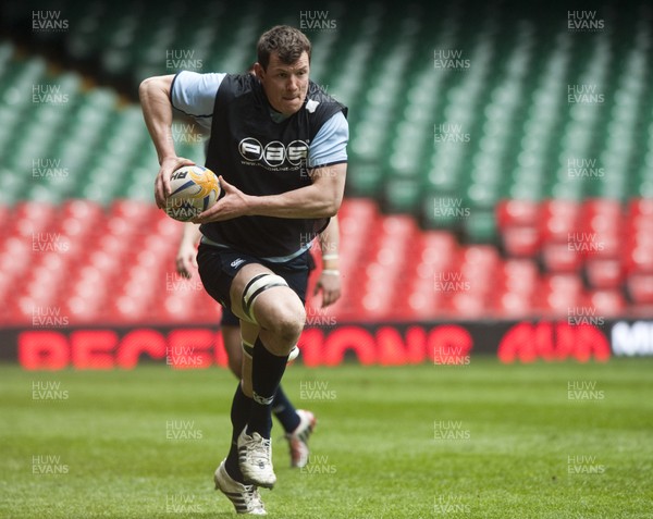 290313 - Blues Training - Captains Run - Robin Copeland pictured at the Blues captains run