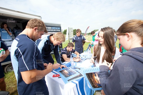 090812 - Cardiff Blues players meet fans at the Eisteddfod in the Vale of Glamorgan