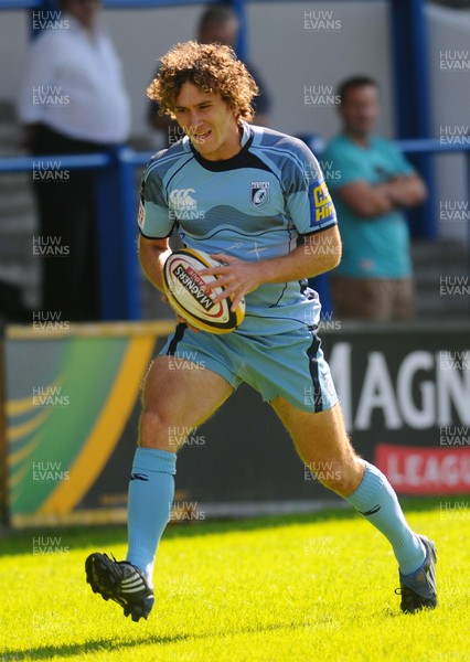 07.08.09  - Rugby -  Cardiff Blues pre season training James Loxton 