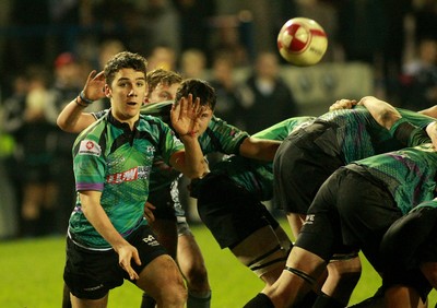 290212 Cardiff Blues South U16 v Ospreys U16 - Regional Age Grade Competition Final -Ospreys' Jakob Williams gets the ball away