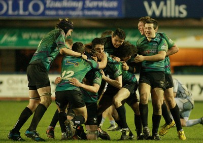 290212 Cardiff Blues South U16 v Ospreys U16 - Regional Age Grade Competition Final -Ospreys celebrate after winning a dramatic final