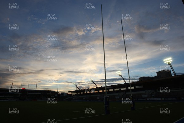 280813 - Cardiff Blues U18 v Newport Gwent Dragons U18, WRU Regional Age Grade Championship - 