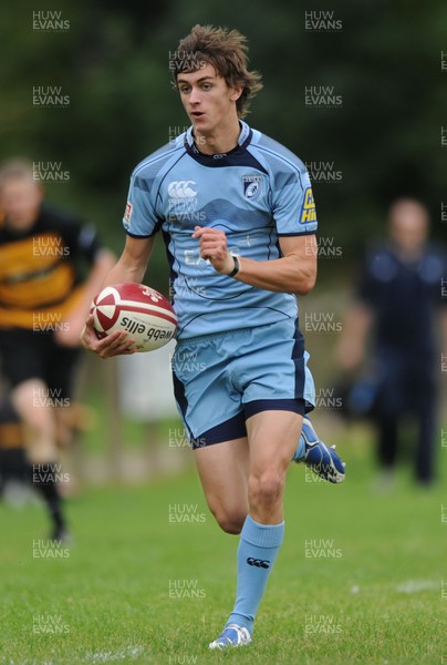 27.09.09 - Blues U18s v Gogledd Cymru U18s - WRU Under 18 Regional Championship - Blues' Richard Lovering. 