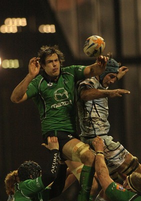 100212 Cardiff Blues v Connacht - RaboDirect PRO 12 -Connacht's Mike McArthy takes lineout ball 