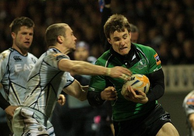 100212 Cardiff Blues v Connacht - RaboDirect PRO 12 -Connacht's Kyle Tonetti is tackled by Blues' Richie Rees