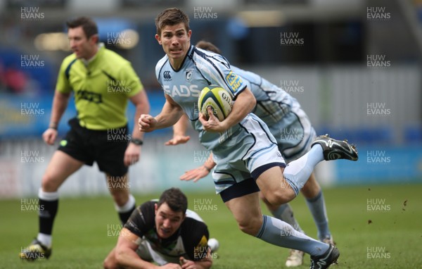 05.02.12 - Cardiff Blues v Harlequins, LV= Cup -.Blues Richard Mustoe gets past Harlequins George Lowe .