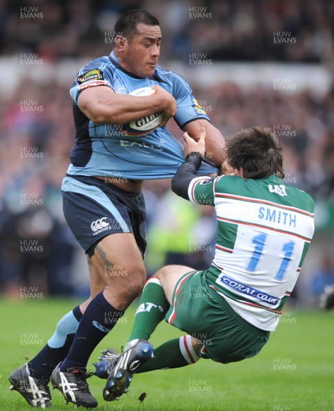 25.10.08 - Cardiff Blues v Leicester Tigers - EDF Energy Cup - Cardiff's Taufa'ao Filise bounces off Leicester's Matt Smith. 