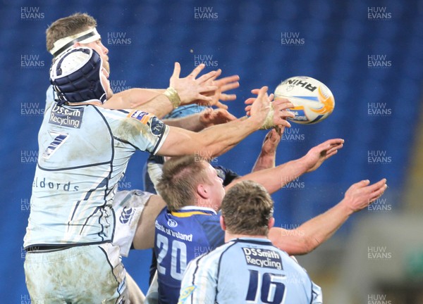 07.01.12 Cardiff Blues v Leinster... Blues' Gavin Evans and Sam Warburton get above Leinster's Jordi Murphy. 